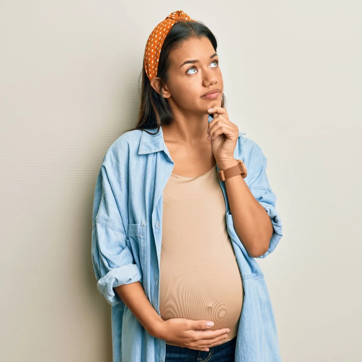 Ce înseamnă dacă visezi că elti însărcinată
